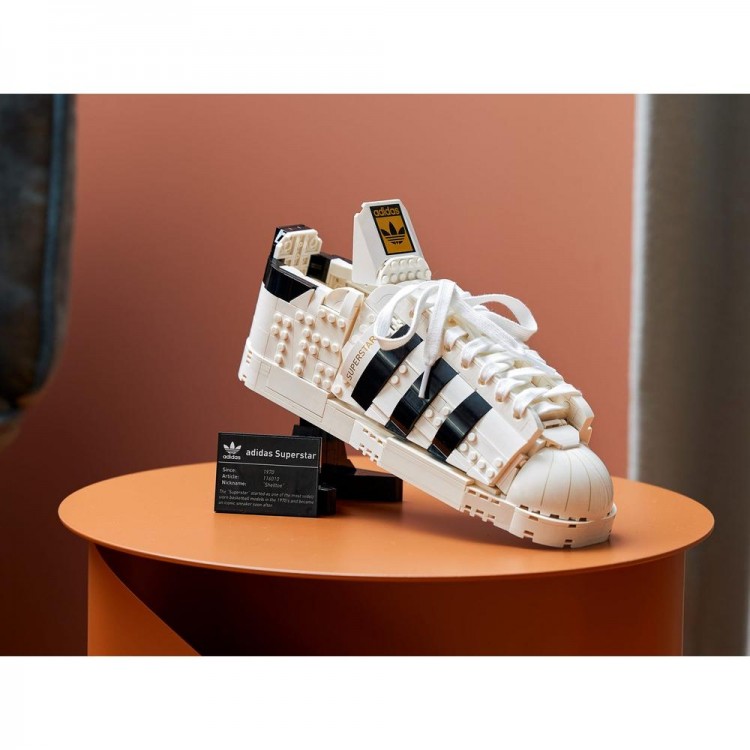 LEGO Creator Expert "Кроссовок adidas Originals Superstar" 10282 14