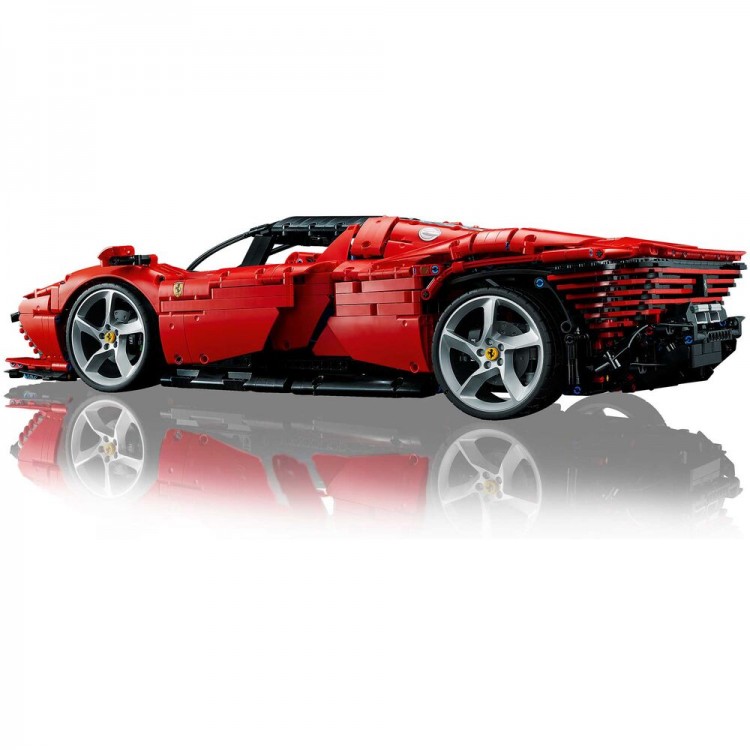 LEGO Technic "Ferrari Daytona SP3" 42143 6